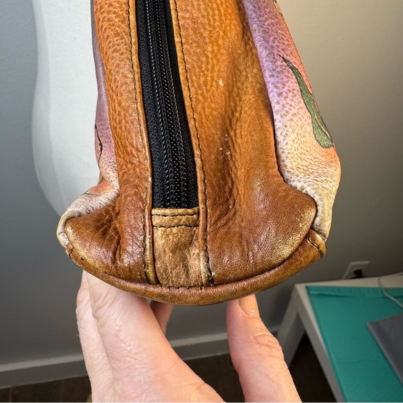 ANUSCHKA Shoulder Bag Satchel Leather Hand-Painted Butterfly Floral Signature - Picture 13 of 16